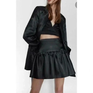 ZARA BLACK SATIN-FINISH MINI SKIRT HIGHWAIST PLEATED